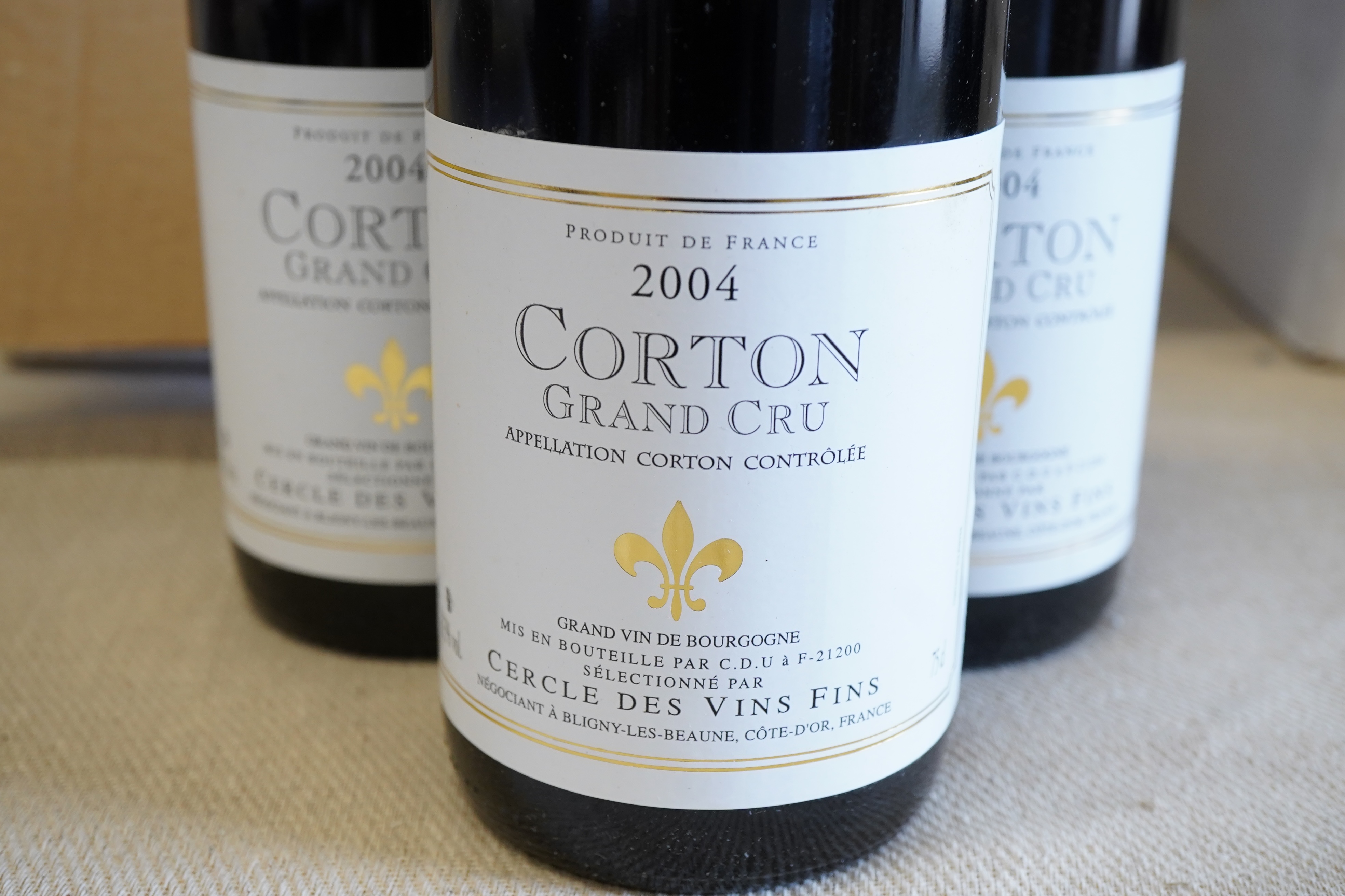 Cercle des Vins Fins, Corton Grand Cru, 2004